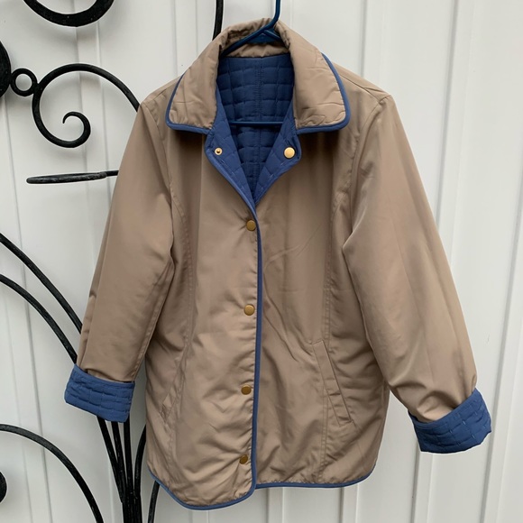 THE TOG SHOP Blue Tan Reversible QuiltCar Coat - Picture 8 of 8
